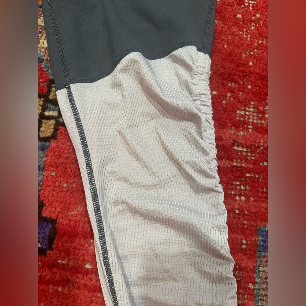 FABLETICS Unique Leggings Sz M - Picture 3 of 6